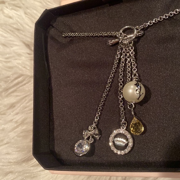 Juicy Couture charm necklace - Picture 3 of 5